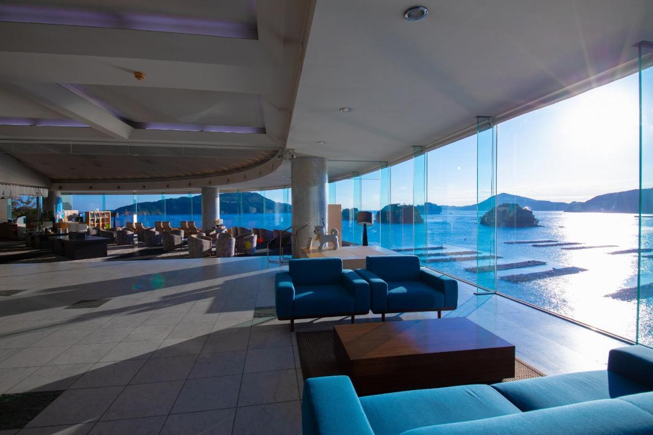 Toba Grand Hotel Buitenkant foto
